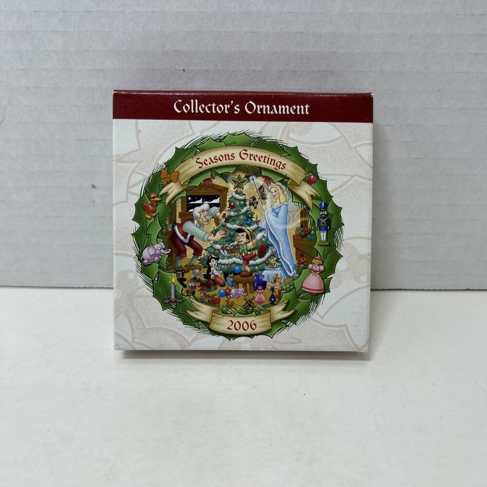 Disney PINOCCHIO 2006 Ceramic Disc Christmas Ornament-Through The Years Series